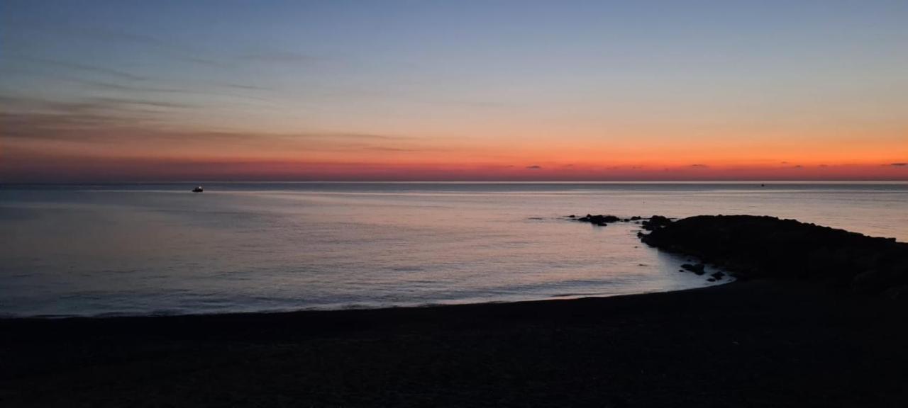 Le Casette Sul Mare - Case Vacanza Cittadella del Capo Eksteriør bilde