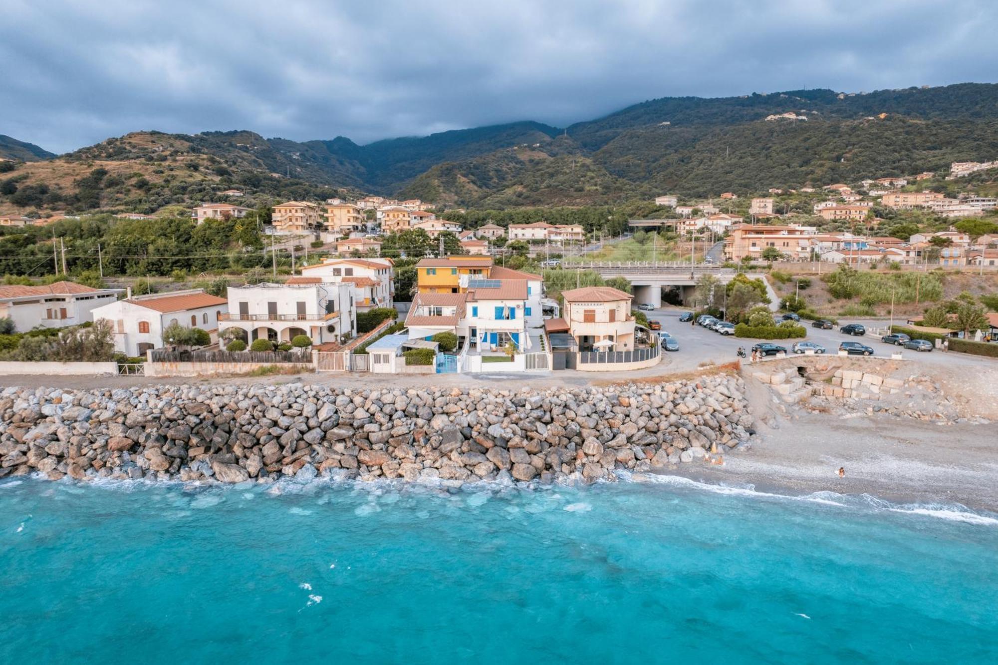 Le Casette Sul Mare - Case Vacanza Cittadella del Capo Eksteriør bilde